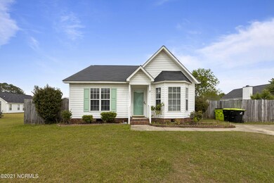 2385 Wedgewood Dr, Winterville, NC 28590 - photo 3