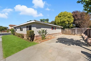 190 Ronan Ave, Gilroy, CA 95020 - photo 4