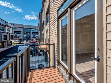 2324 Water Promenade Ave, Hunter Mill, VA 20171 - photo 5