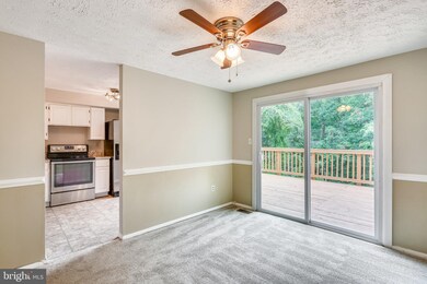 12535 Laurel Grove Place, Germantown, MD 20874 - photo 7