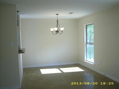 660 S 3rd St, Ponchatoula, LA 70454 - photo 3