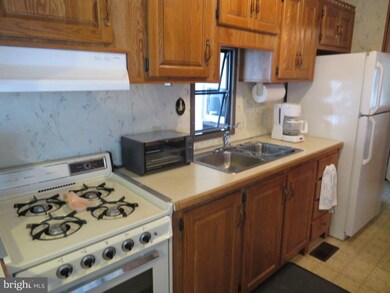 446 Timberline Cir, Berlin, MD 21811 - photo 7