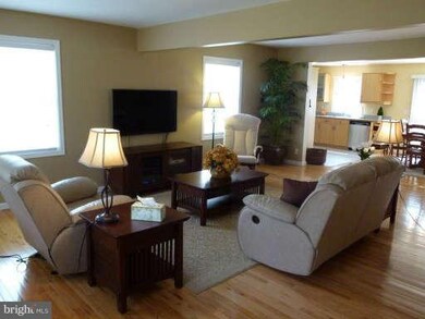 1426 Jones Station Rd, Arnold, MD 21012 - photo 2