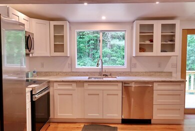 46 Elm St, Bethlehem, NH 03574 - photo 5