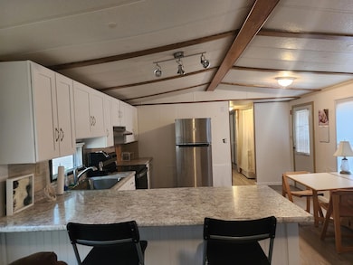 9 Sargents Place unit 23, Gilford, NH 03249 - photo 2