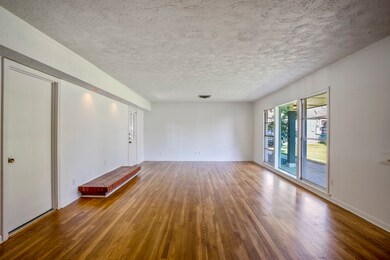 934 E 14th St, Houston, TX 77009 - photo 6