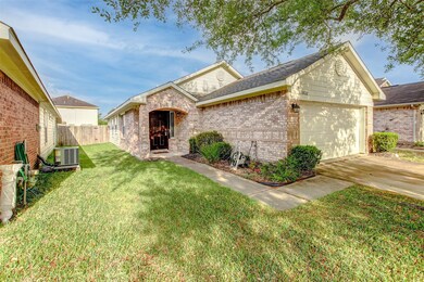 10822 Cane Grove Ln, Houston, TX 77075 - photo 5