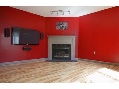 22 Drury Ln unit U11, Nashua, NH 03064 - photo 4