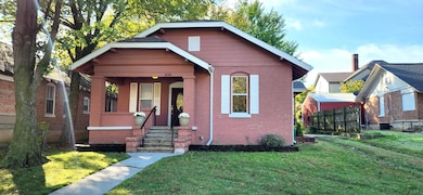 424 Walnut Exterior (5)