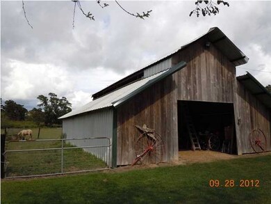 7903 Lee Station Rd, New Iberia, LA 70560 - photo 2