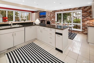 5625 84th Ave SE, Mercer Island, WA 98040 - photo 7