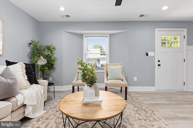 961 Lance Ave, Essex, MD 21221 - photo 4