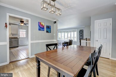 3209 Castleleigh Rd, Beltsville, MD 20705 - photo 7