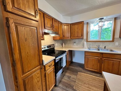 27481 E Connors Lake Rd, Webster, WI 54893 - photo 2