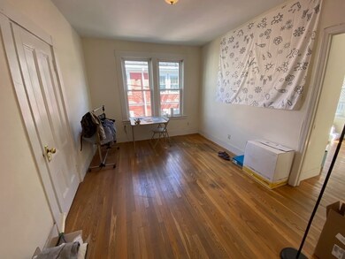 8 Roberts St unit 2R, Brookline, MA 02445 - photo 6