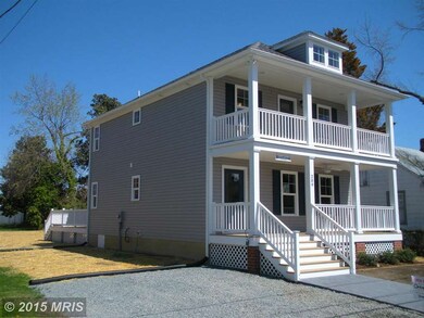 209 Boundary St, Colonial Beach, VA 22443 - photo 2