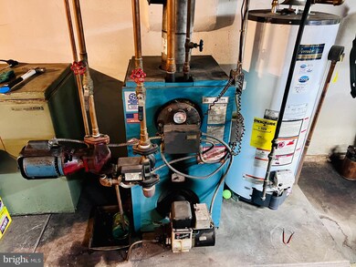 329 S 17 1 2 St, Reading, PA 19602 - photo 6