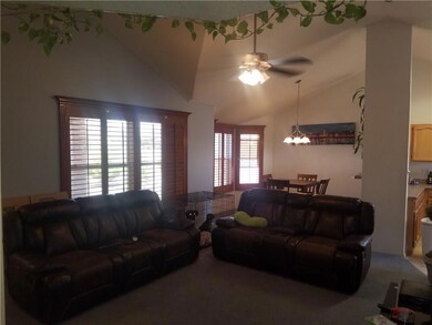 649 Orchid Dr, Horizon City, TX 79928 - photo 7