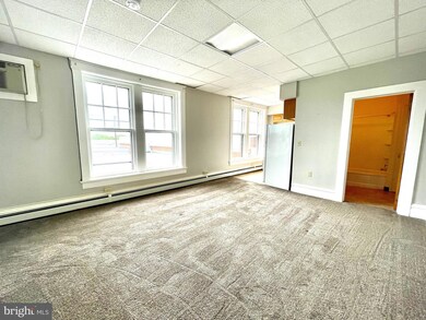 302 York St unit 2, Gettysburg, PA 17325 - photo 7