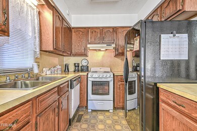 435 Ridgefields RH-6