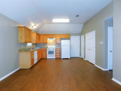 119 Pr 3230 unit 100, Bridgeport, TX 76426 - photo 4