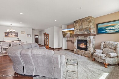 14094NPristineCir-5