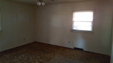 6687 Perkins Cir, Macon, GA 31216 - photo 7