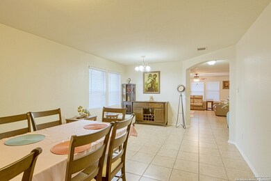 10302 Roseangel Ln, Helotes, TX 78023 - photo 5