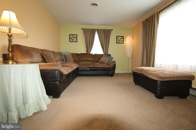 1144 Olive Dr, Greencastle, PA 17225 - photo 3