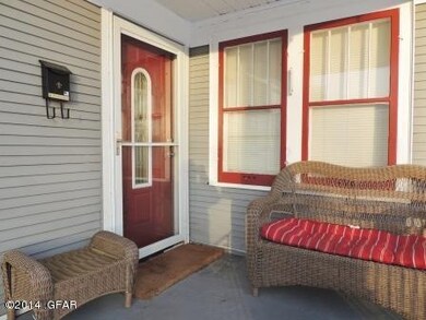 1805 2nd Ave So 071