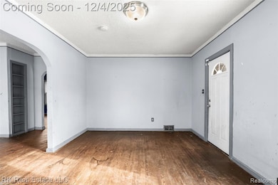 1125 E Hayes Ave, Hazel Park, MI 48030 - photo 7