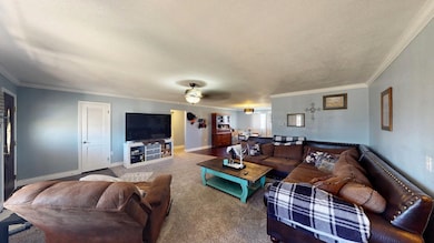 107 N Locust St, Seiling, OK 73663 - photo 3