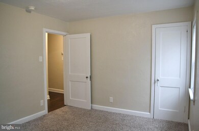 4004 Walnut St unit A2, Harrisburg, PA 17109 - photo 6
