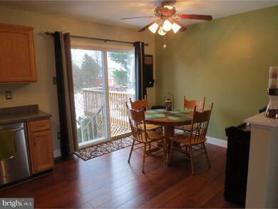 1208 Pin Oak Dr, Perkiomenville, PA 18074 - photo 4