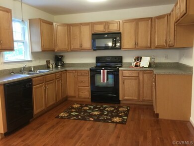 Beautiful U-Shaped Kitchen Layout. New Hardwood Fl
