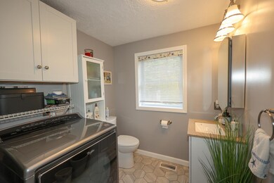 6 Sunflower Ln, Londonderry, NH 03053 - photo 6