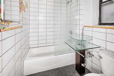 84 Waldo Ave unit 2A, Jersey City, NJ 07306 - photo 5