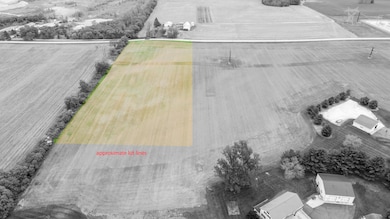 Lt2-Lt3 Kettle Moraine Dr S, Slinger, WI 53086 - photo 2