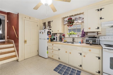 607 Elmdale Rd, North Scituate, RI 02857 - photo 7