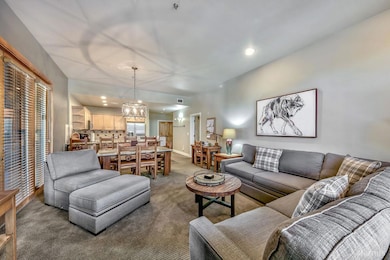 2100 N North Village Dr, Truckee, CA 96161 - photo 3