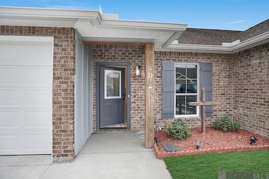 8065 Lockhart Rd unit 4D, Denham Springs, LA 70726 - photo 3