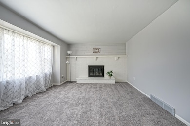 8 Cambridge Ave, Sicklerville, NJ 08081 - photo 4