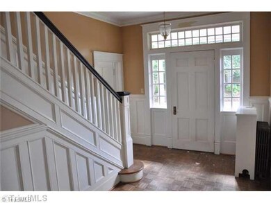 1715 Lynwood Ave, Winston Salem, NC 27104 - photo 3