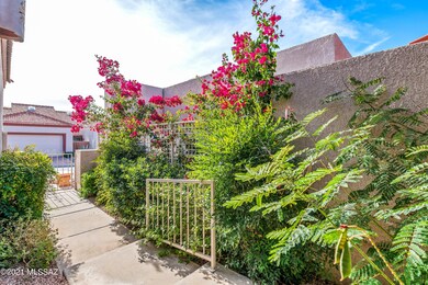 04-Front Courtyard