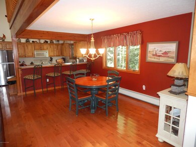 6163 Lakeview Dr, Pocono Pines, PA 18350 - photo 6