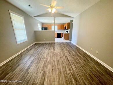 4252 Grantline View Ct, New Albany, IN 47150 - photo 2