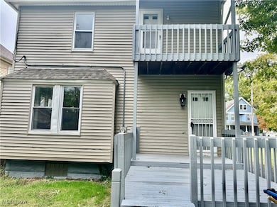 528 E 109th St, Cleveland, OH 44108 - photo 3