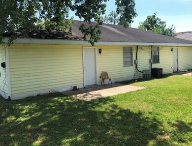 1952 Jasper Ln unit B, Laplace, LA 70068 - photo 2