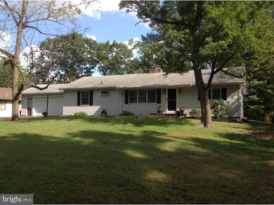 7 Merkling St, Swedesboro, NJ 08085 - photo 2