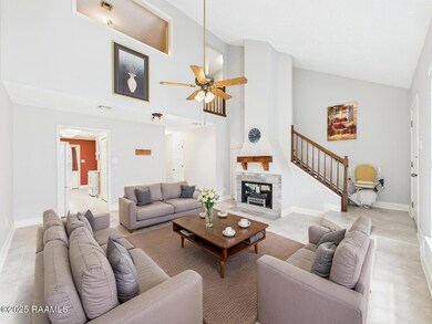 207 C long Plantation Living Rm staged 2